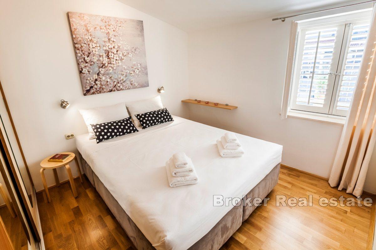 Apartament z dwiema sypialniami i widokiem na morze