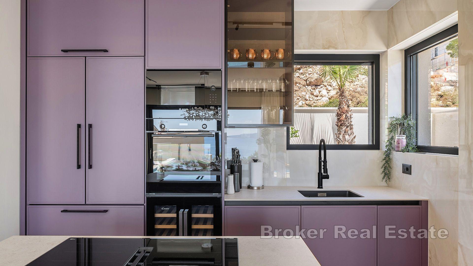 Nybyggd lyxvilla med havsutsikt