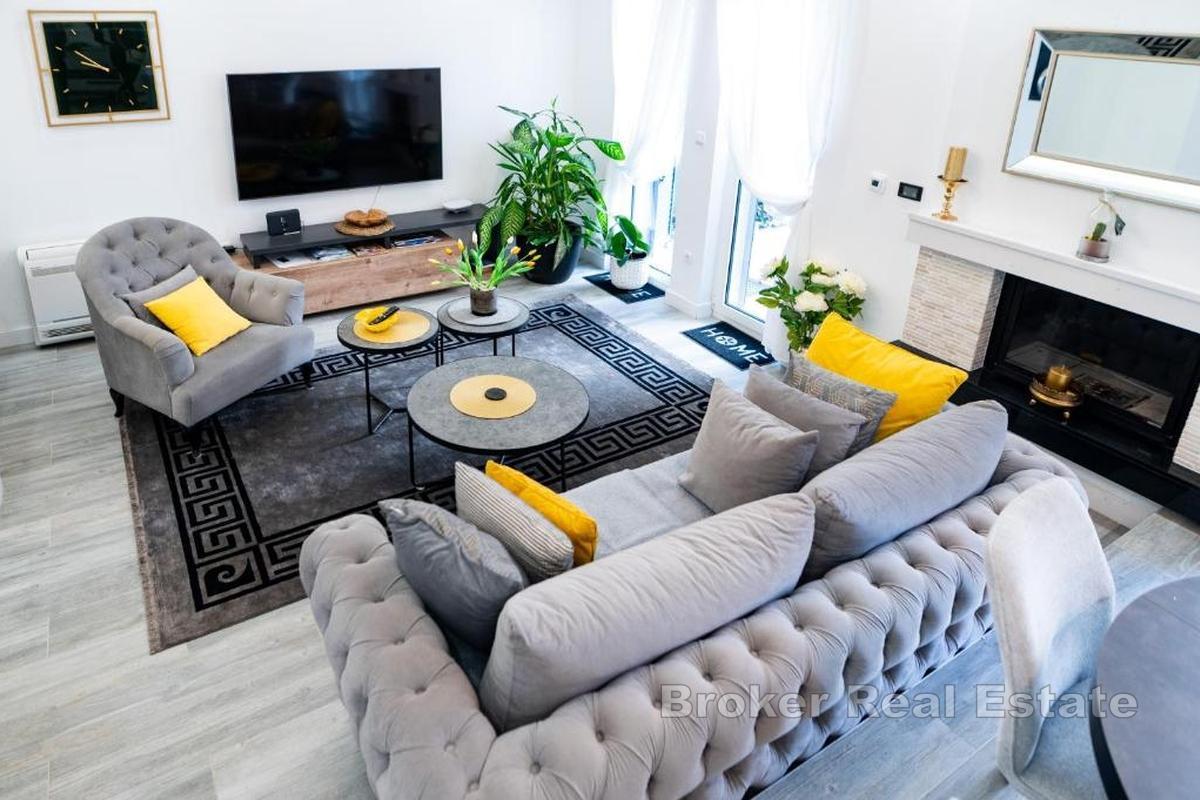 Modern villa för långtidsuthyrning