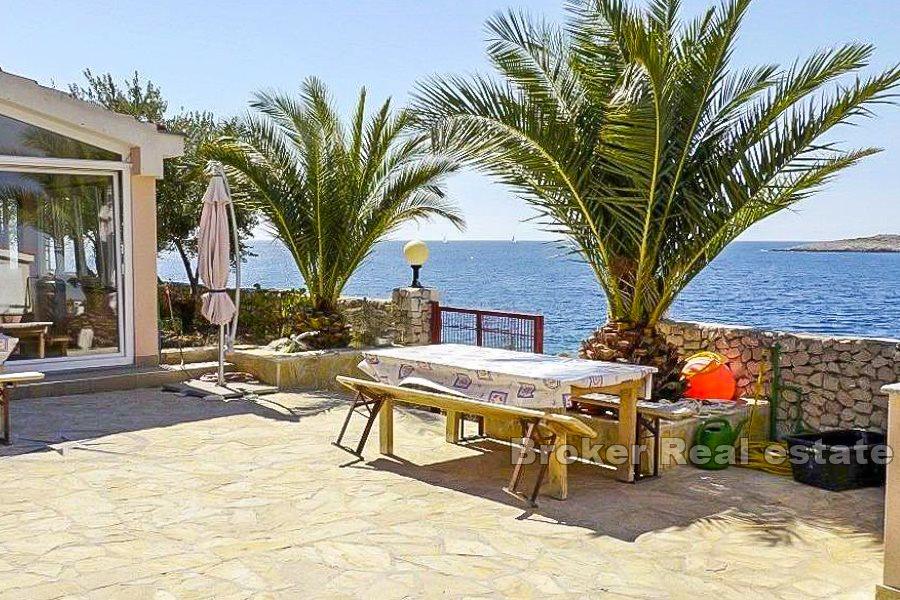 Spacious house at first row to the sea