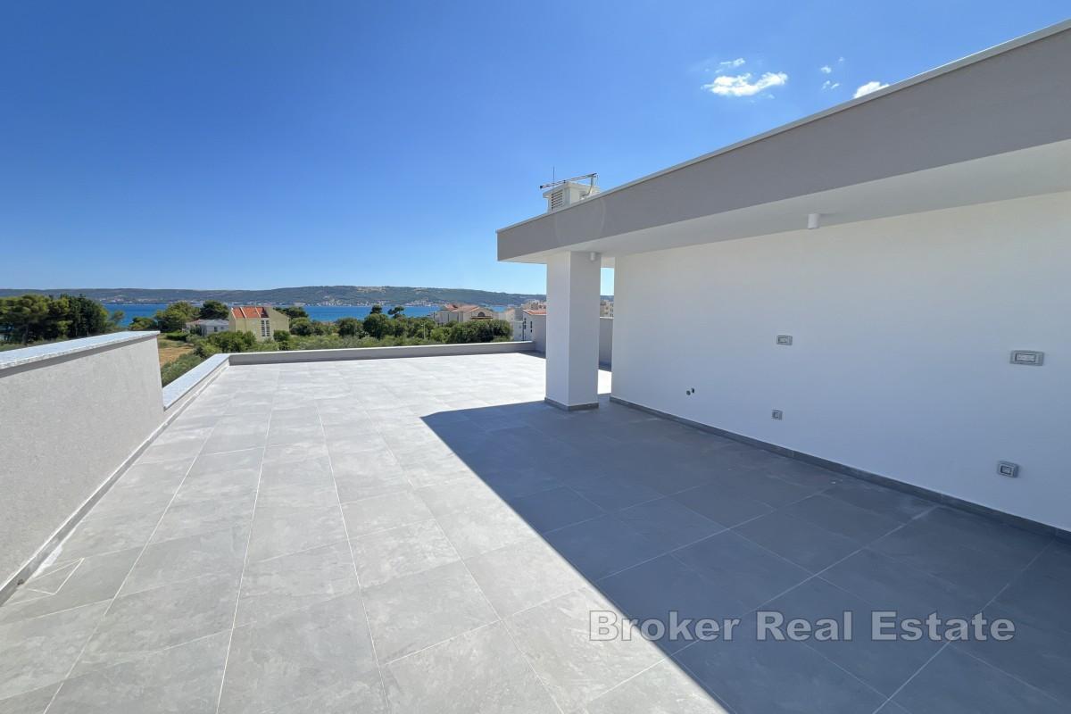 Mezonetový penthouse s panoramatickým výhledem na moře