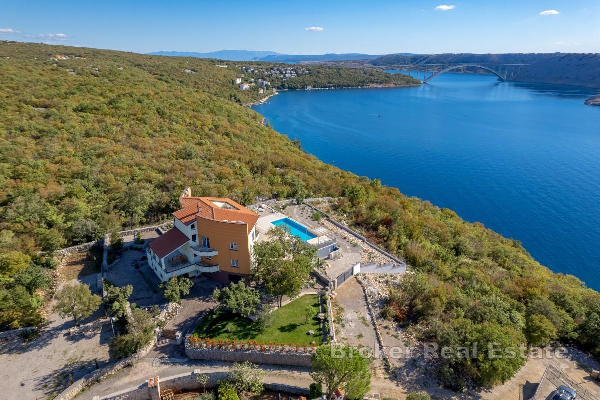 Veličanstvena vila sa spektakularnim pogledom na more