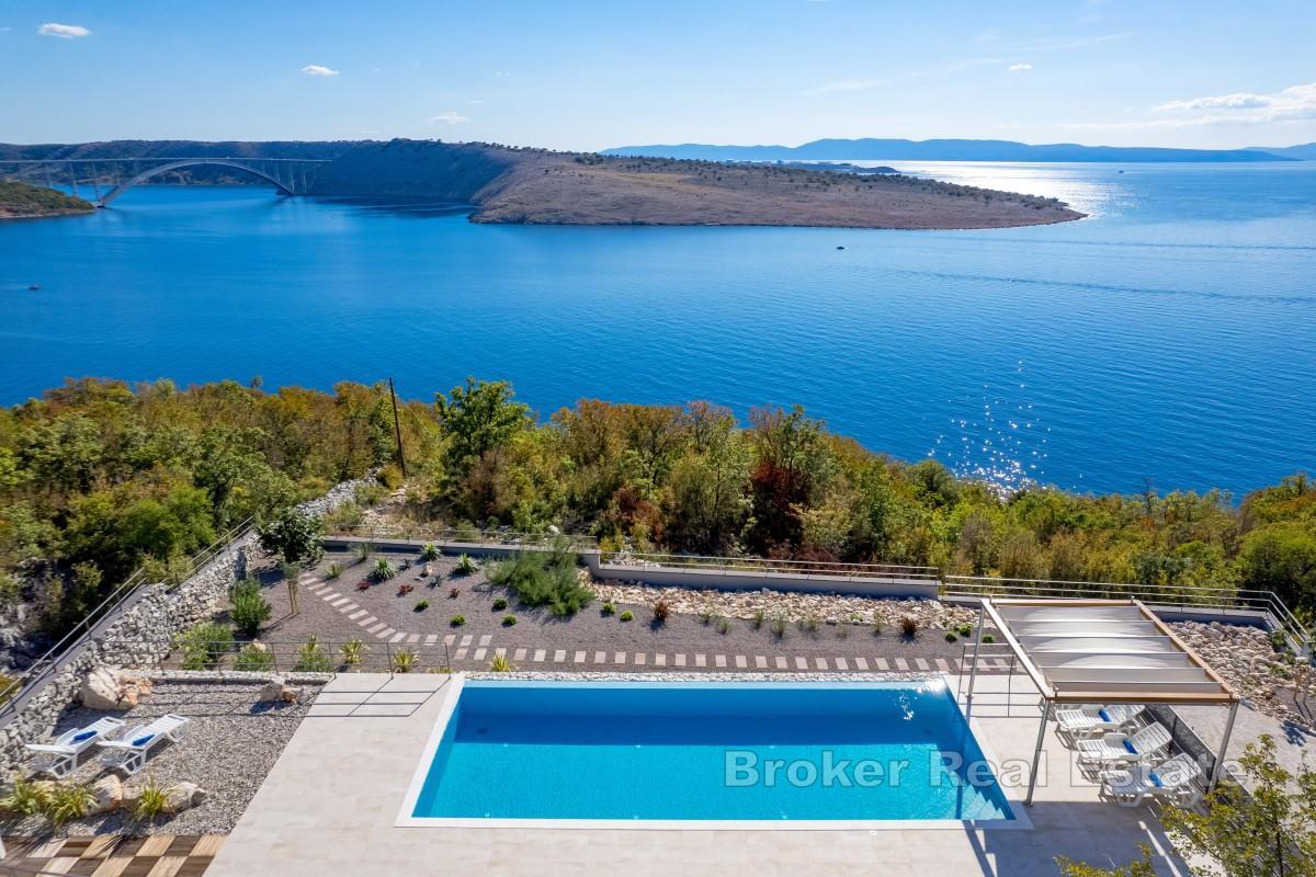 Storslått villa med spektakulær havutsikt