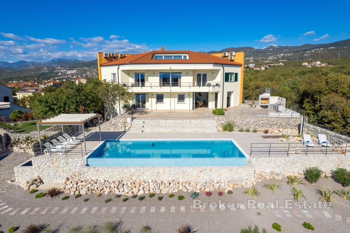 Veličanstvena vila sa spektakularnim pogledom na more