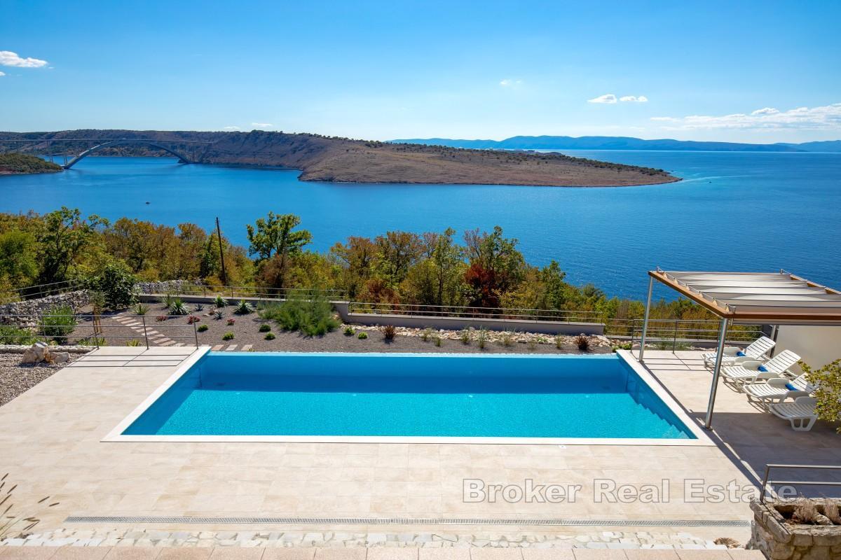 Veličanstvena vila sa spektakularnim pogledom na more