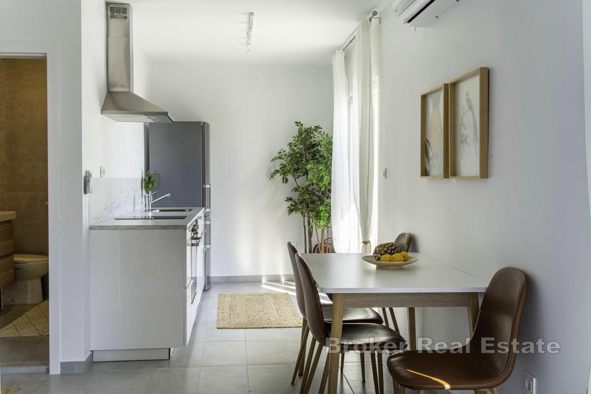 Penthouse z tarasem i widokiem na morze