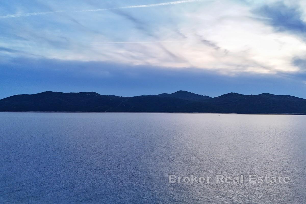 Willa w pierwszym rzędzie od morza