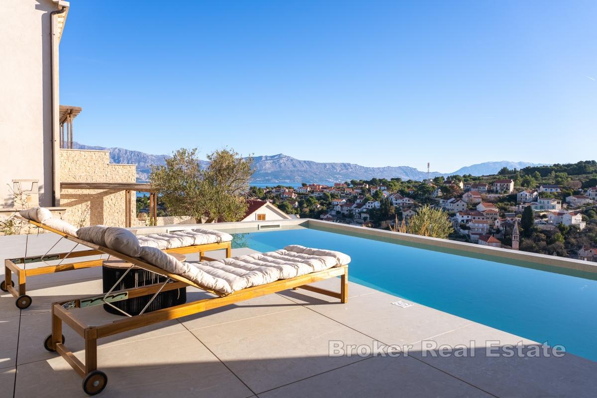 Moderna vila s pogledom na more