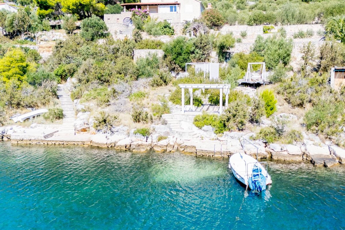 Terrain constructible en première ligne de mer