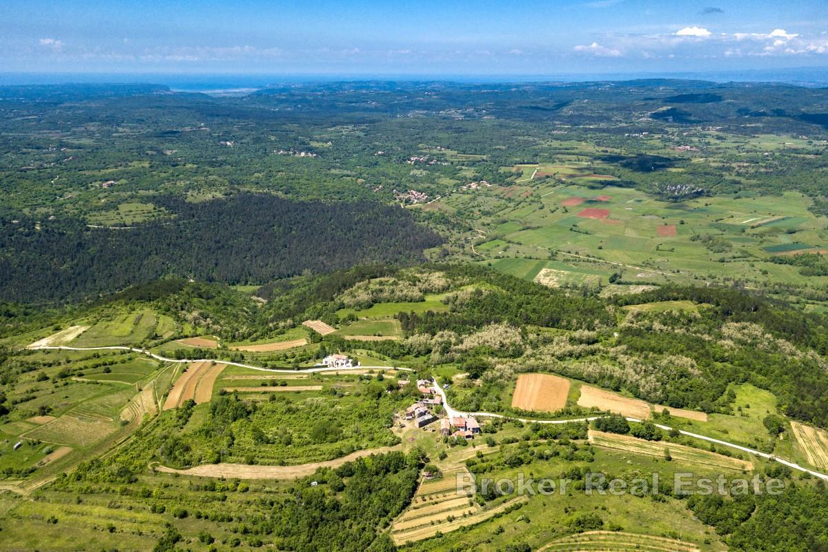 Jedinstveno imanje s idejnim projektom i velikim investicijskim potencijalom