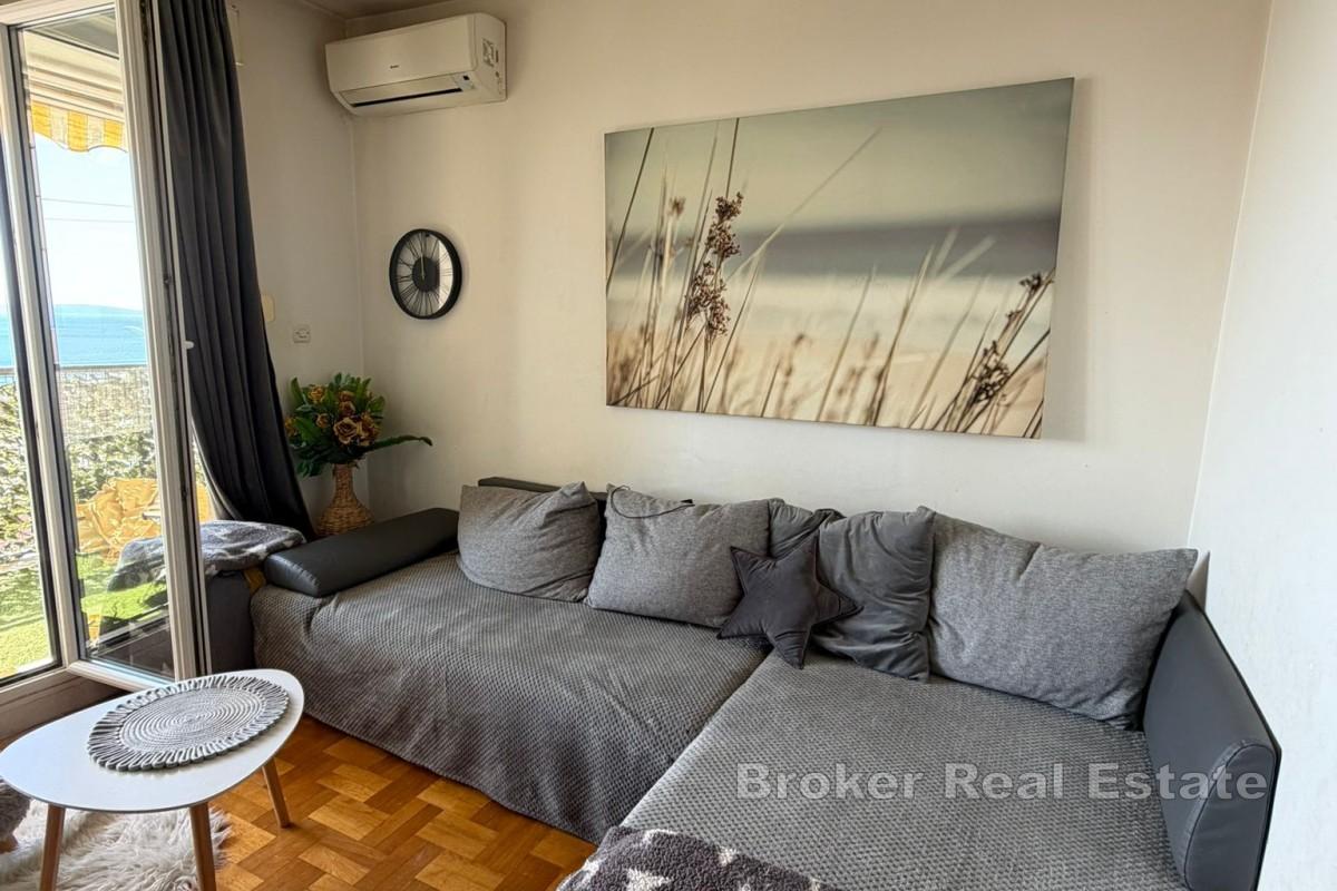 Appartamento con due camere da letto e vista mare