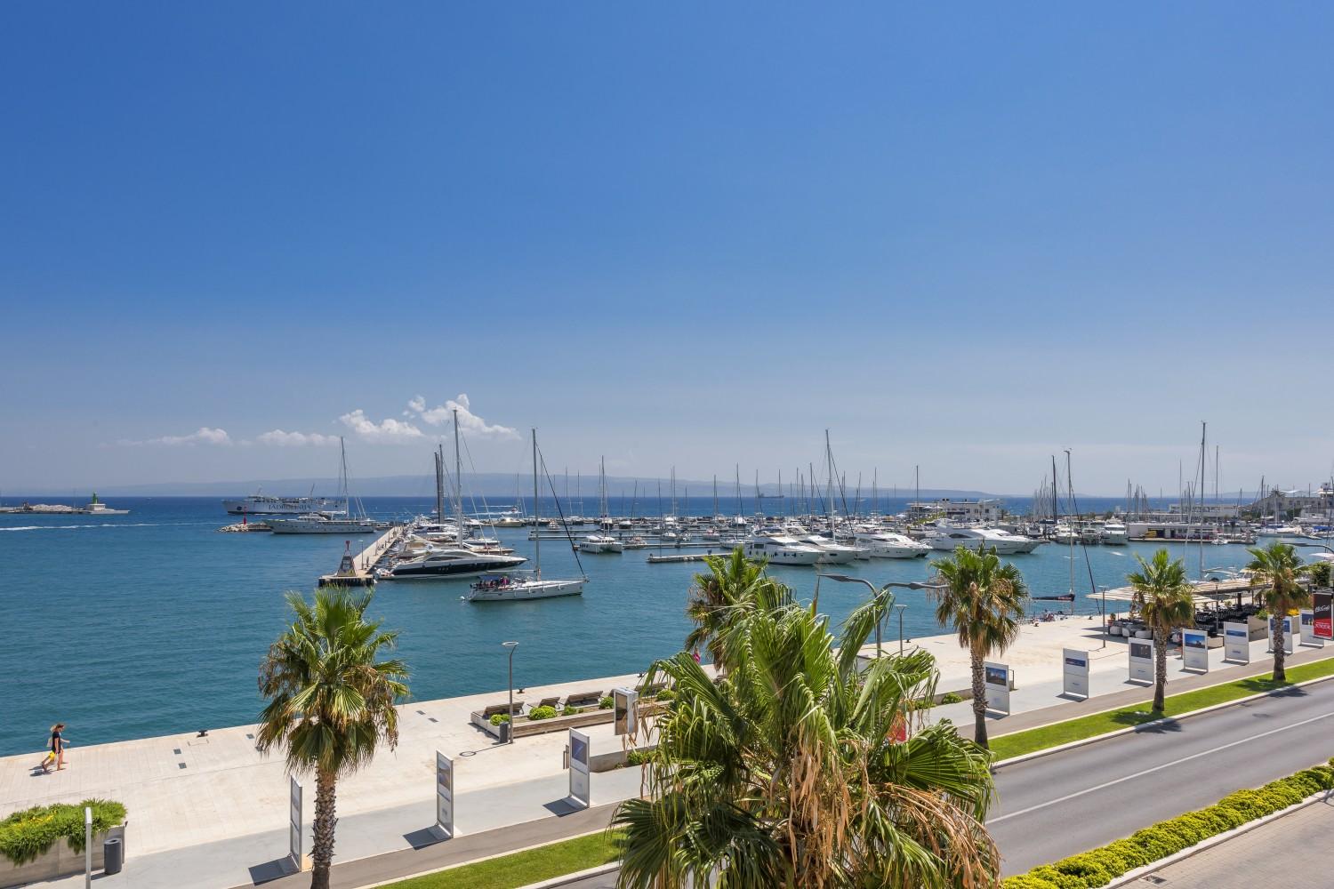 000-2022-500a-split-luxury-seafront-apartment-for-sale