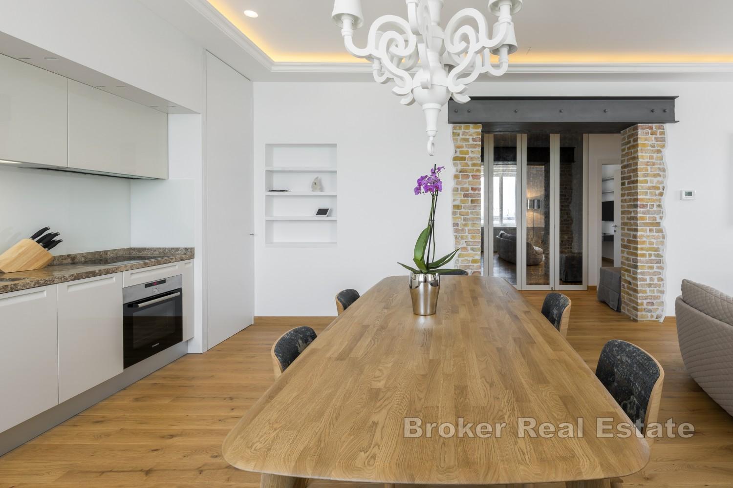 Appartement de luxe en bord de mer dans un quartier prestigieux