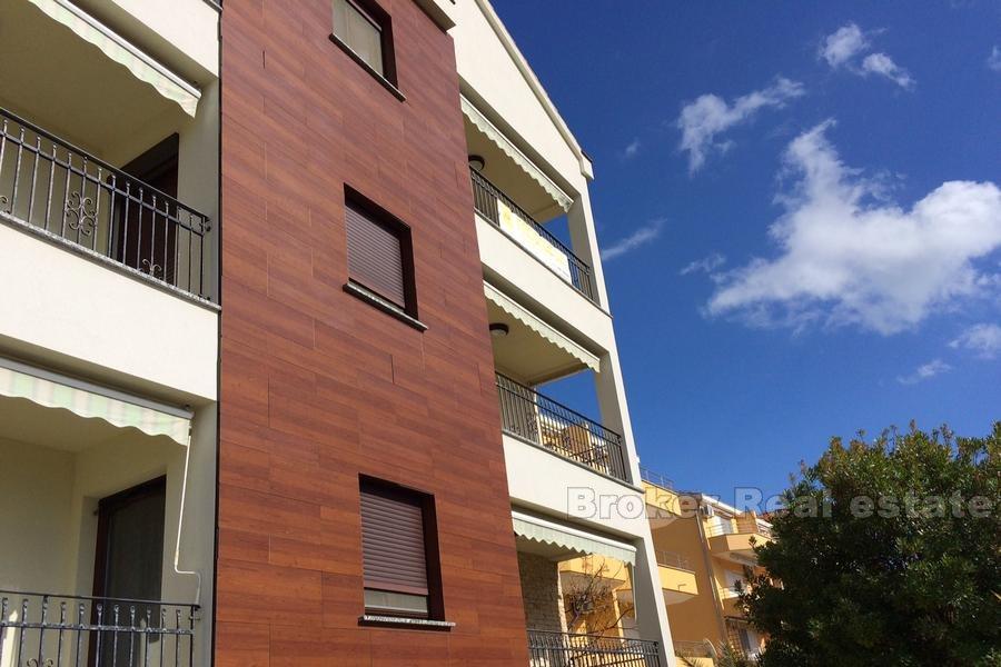 Apartment at first row to the sea