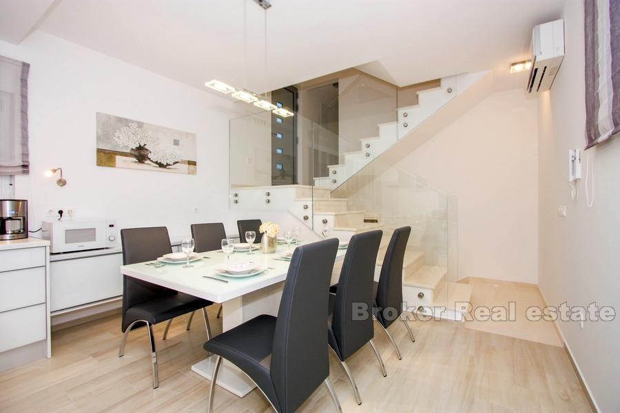 Willa rodzinna z basenem