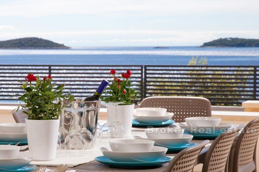 Nowoczesna willa rodzinna z basenem