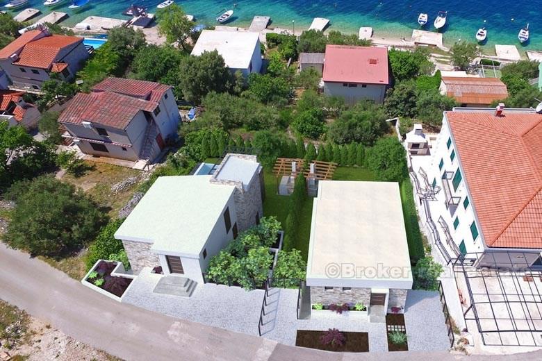 Moderní vila s bazénem a výhledem na moře na prodej