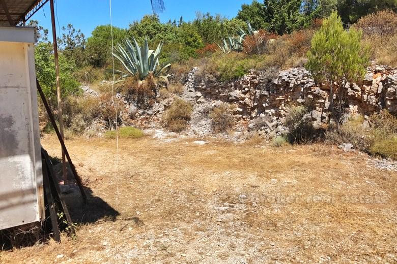 Attraktiv byggnad tomt till salu