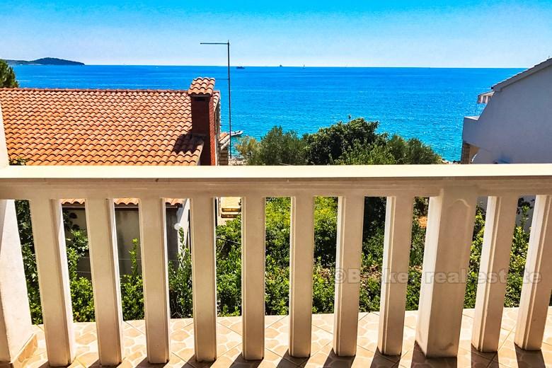 House on two floors, with sea view