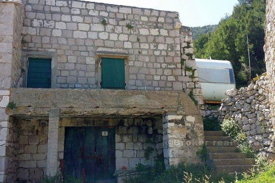 Eksepsjonell eiendom til salgs på øya Hvar