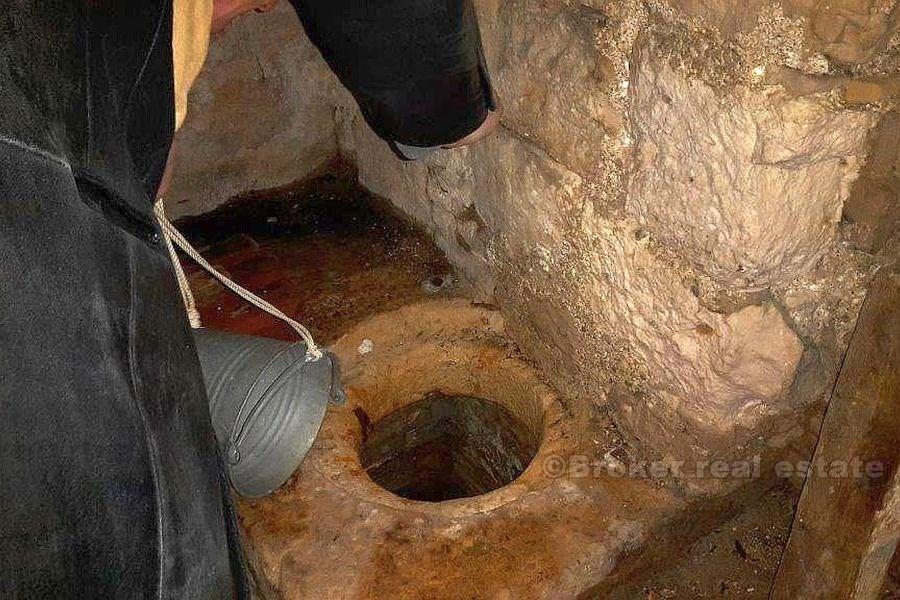 Eksepsjonell eiendom til salgs på øya Hvar