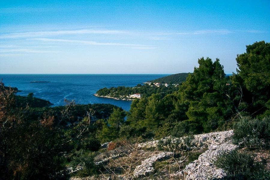 Building land plot at island of Solta