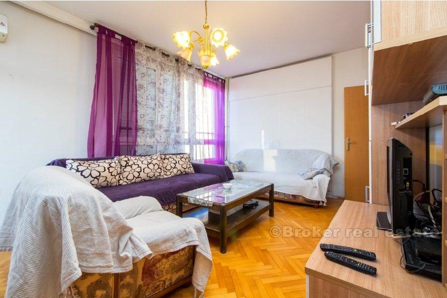 Zwei-Zimmer-Wohnung in einer ausgezeichneten Lage (Spinut), na prodaju