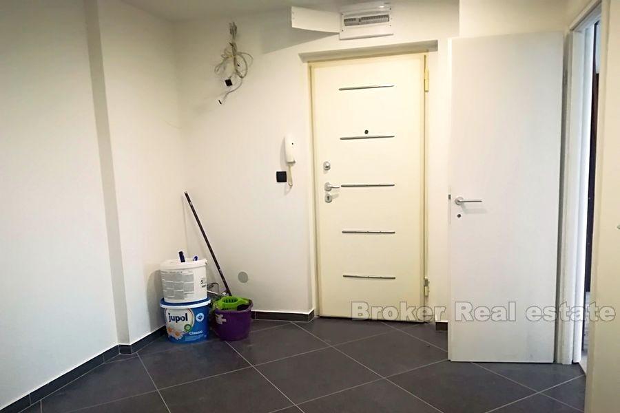 Sukoišan, appartamento con due camere da letto, in vendita