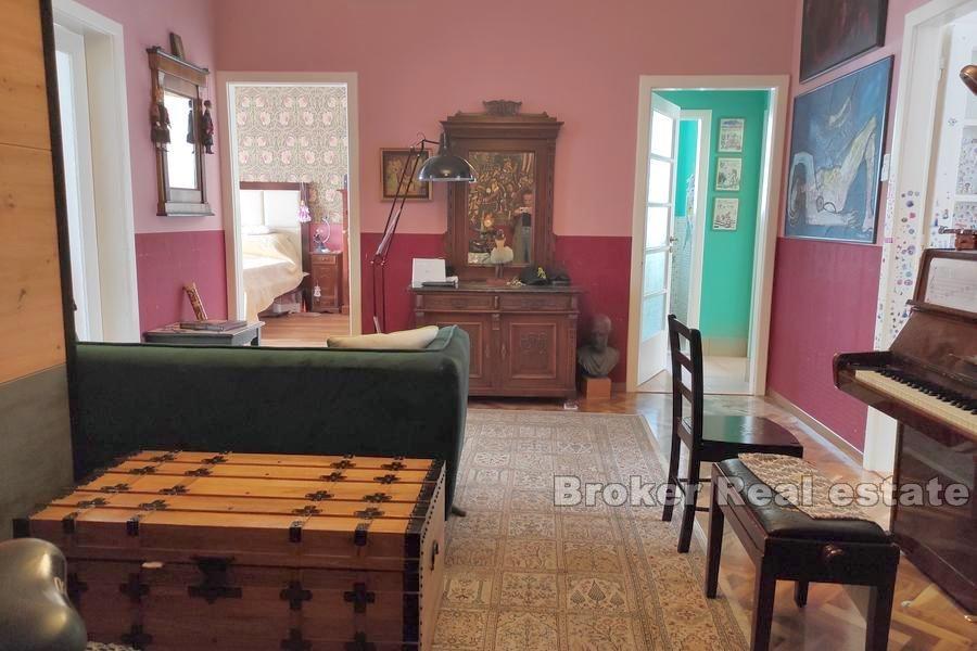 Manus, comodo appartamento con tre camere da letto