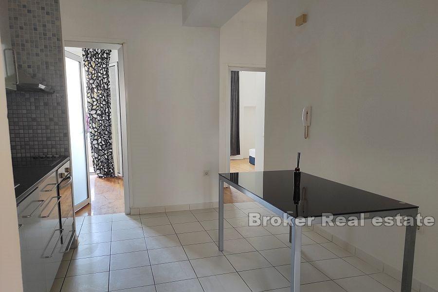 Manuš, confortable appartement de deux chambres