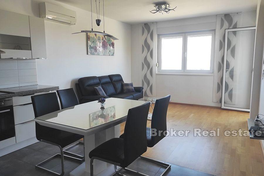 Apartmán s výhledem na moře, dlouhodobý pronájem