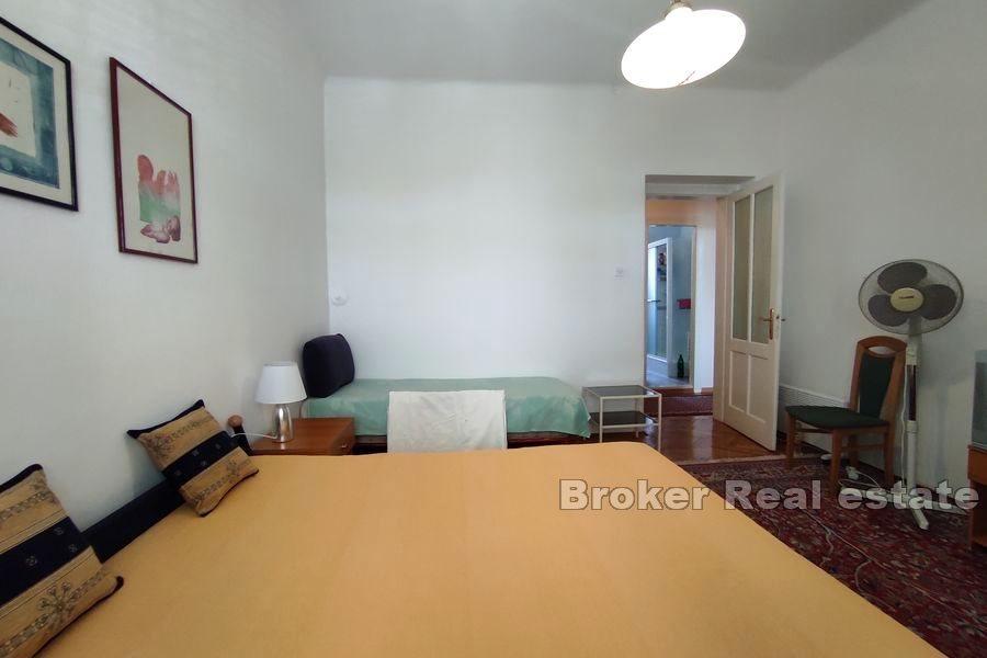 Appartement confortable de trois chambres