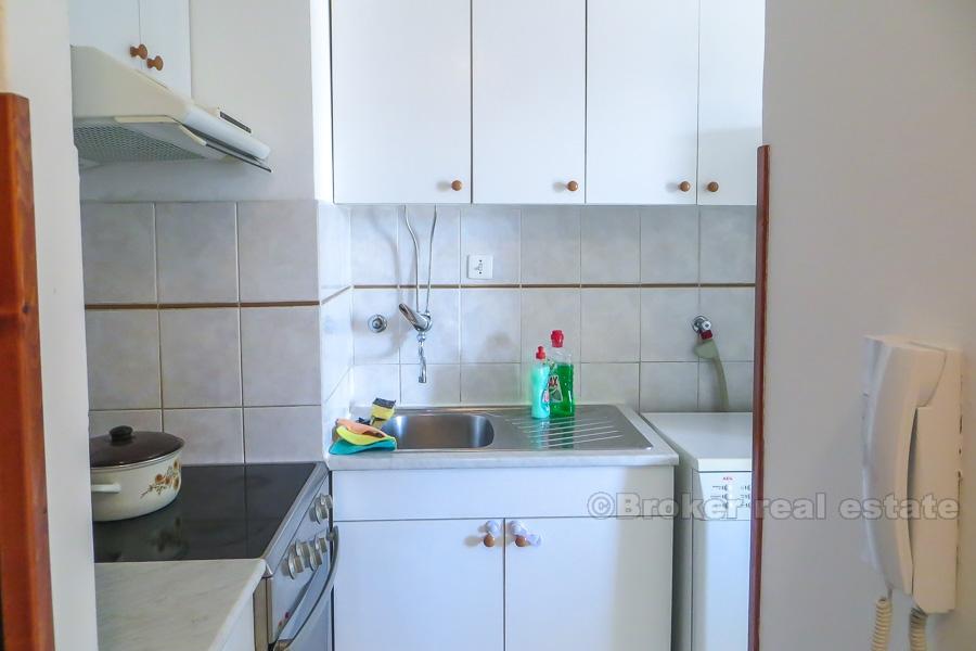 Ein-Zimmer-Wohnung in Mertojak, Verkauf