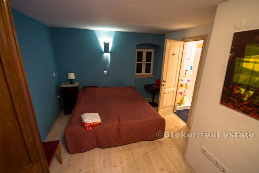 Далматинский каменный дом, для продажи