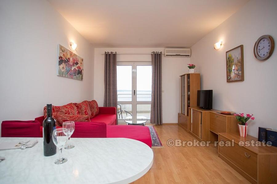 Wygodny apartament z jedną sypialnią, Znjan, na sprzedaż