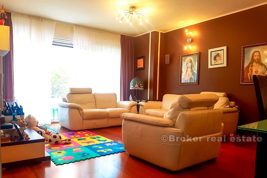 Appartement confortable et agréable de 3 chambres à vendre
