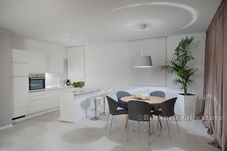 Zwei-Zimmer-Wohnung, Meerblick, lange Miete