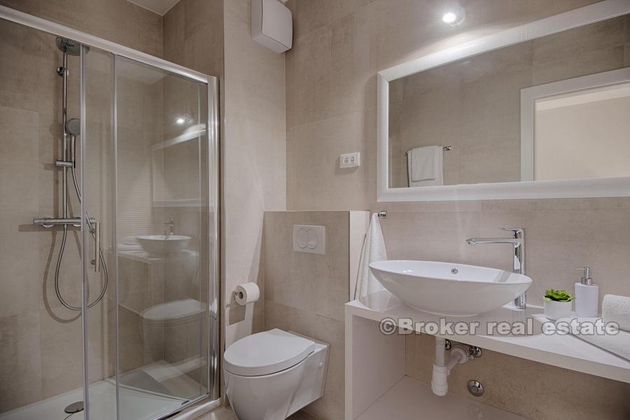 Apartament z dwiema sypialniami, widok na morze, długi czynsz