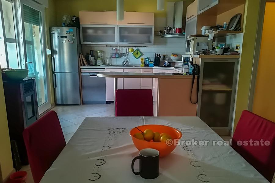Tre sovrum i Žnjan, till salu