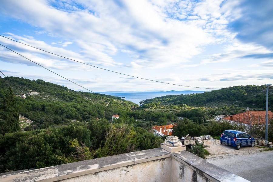 Maison en pierre avec vue mer, à vendre
