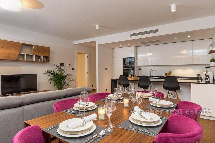 Luksusowy apartament z widokiem na morze, na sprzedaż