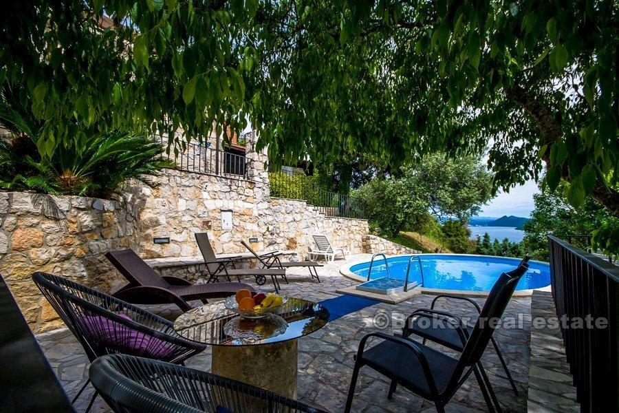 Two villas with sea view, for sale