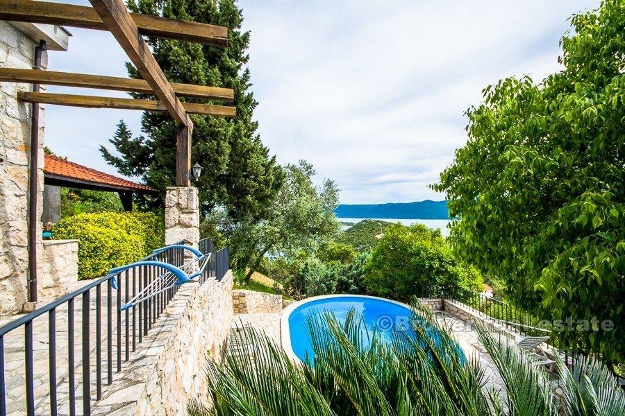 Two villas with sea view, for sale