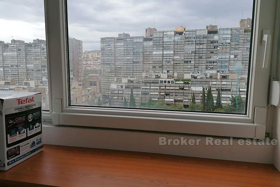 Trstenik, słoneczny apartament z dwiema sypialniami