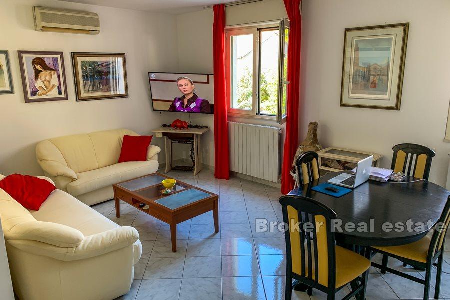 Zenta, confortable appartement de deux chambres