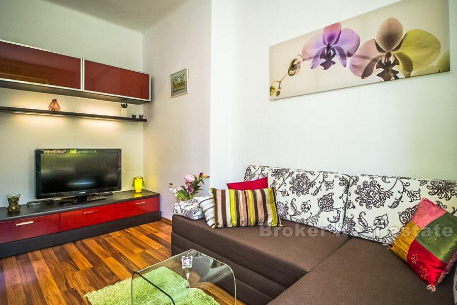 Umeblowane mieszkanie, na dłuższy wynajem