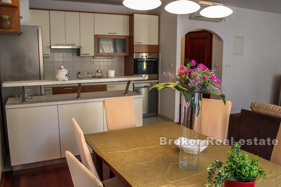 3-bedroom apartment, for lease