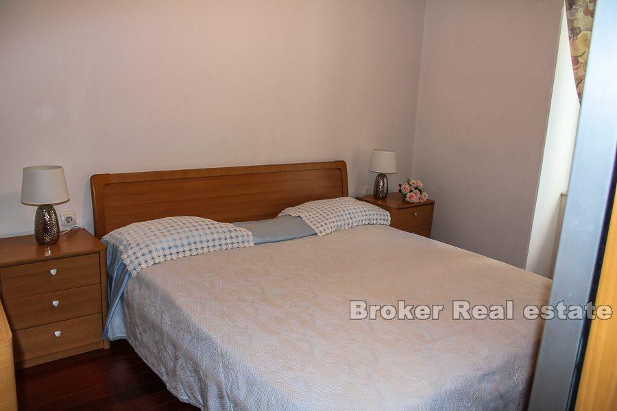 3-bedroom apartment, for lease