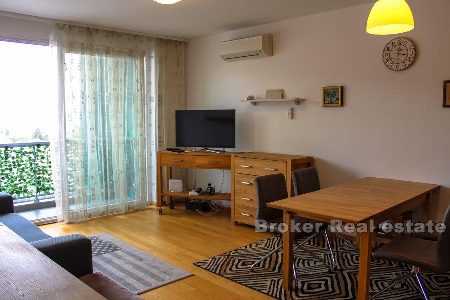 Spinut, moderne, komfortable Wohnung mit einem Schlafzimmer