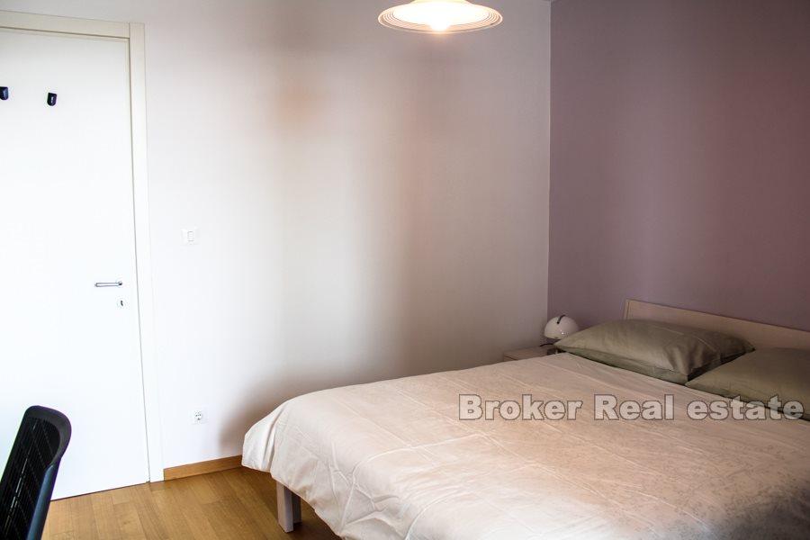 Spinut, modern, bekväm lägenhet med ett sovrum